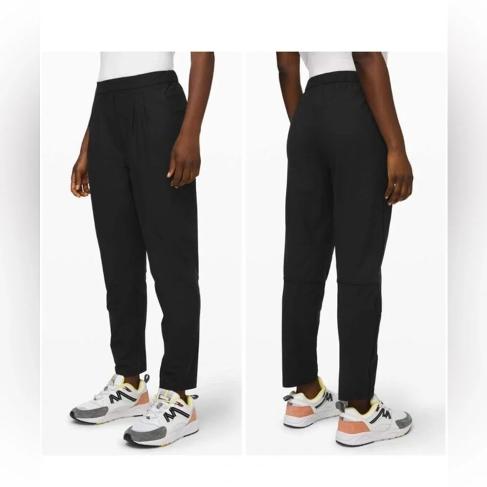 Lululemon- Black Essential High/Rise Trouser - Size 6